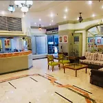 Citadel Inn A4 Central Nightlife Makati Free Pool