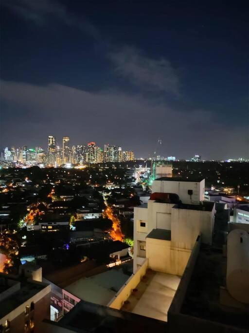 Apartment Citadel A4 Nightlife Makati Free Pool